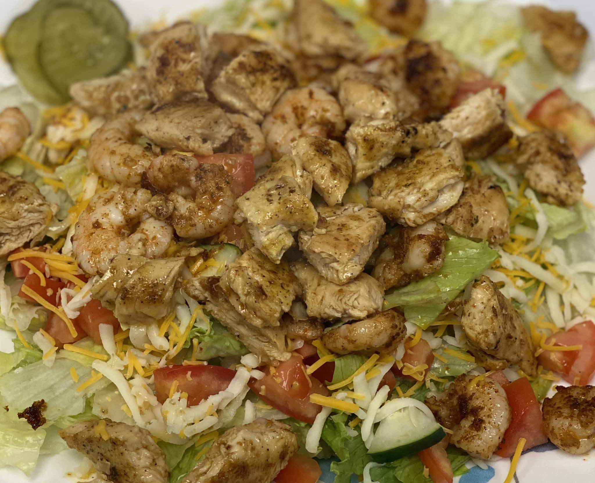 Fresh garden salad with mixed greens